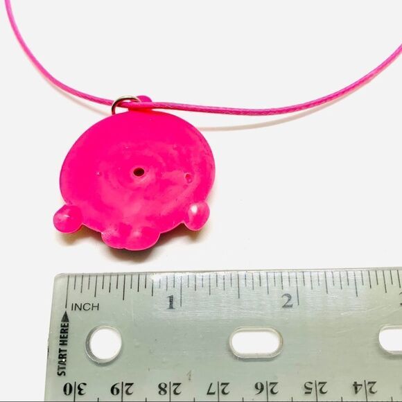 Shopkin D’lish Donut Soft PVC Kid Necklace (W2) - Picture 5 of 5